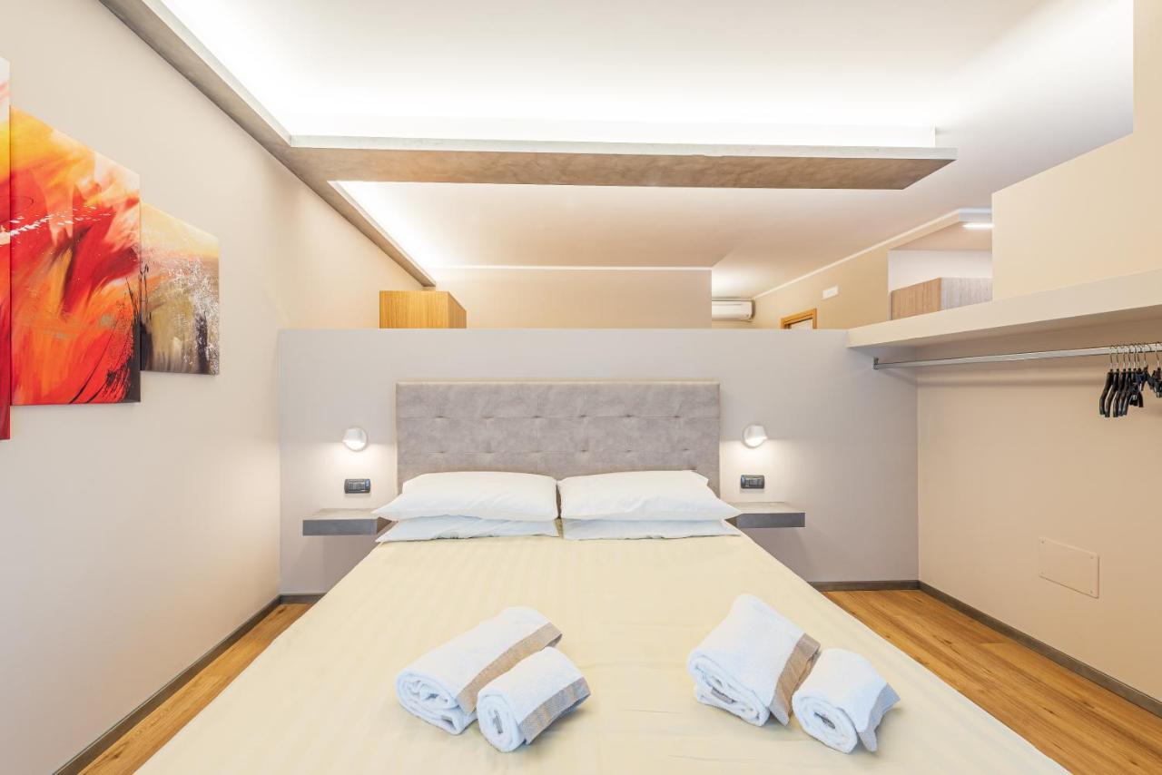 Room 176, Alba Town المظهر الخارجي الصورة